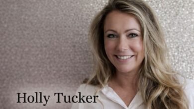 Holly Tucker