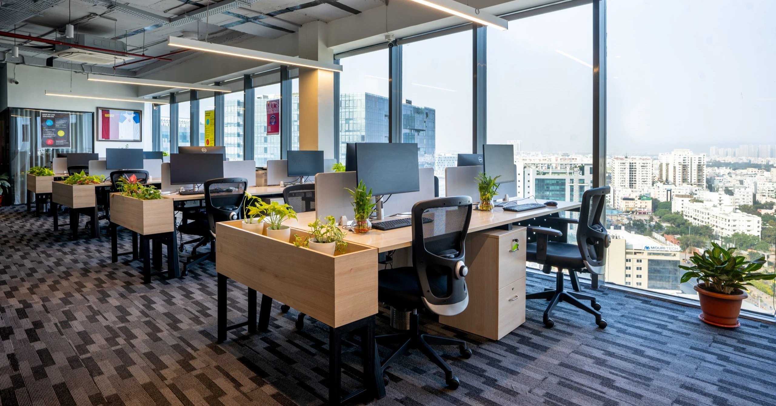 Why Serviced space in Hyderabad Are the Preferred Choice for Expanding Businesses